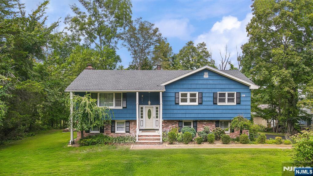 28 Forest Place - Photo 1