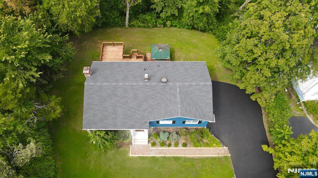 28 Forest Place - Photo 3