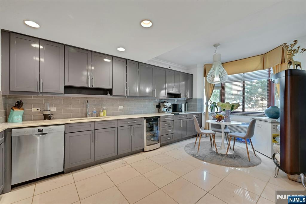 100 Old Palisade Road PL 10 - Photo 1