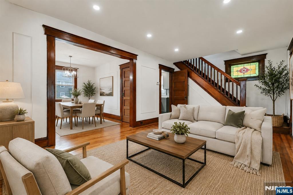95 Magnolia Avenue - Photo 3