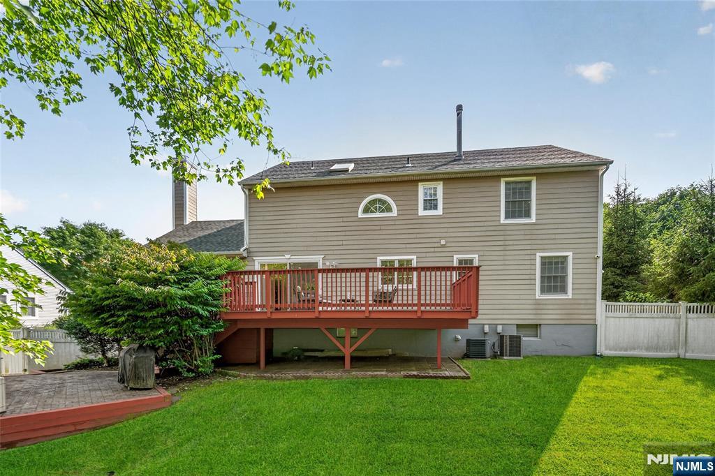 320 William Way, Wyckoff, NJ 07481
