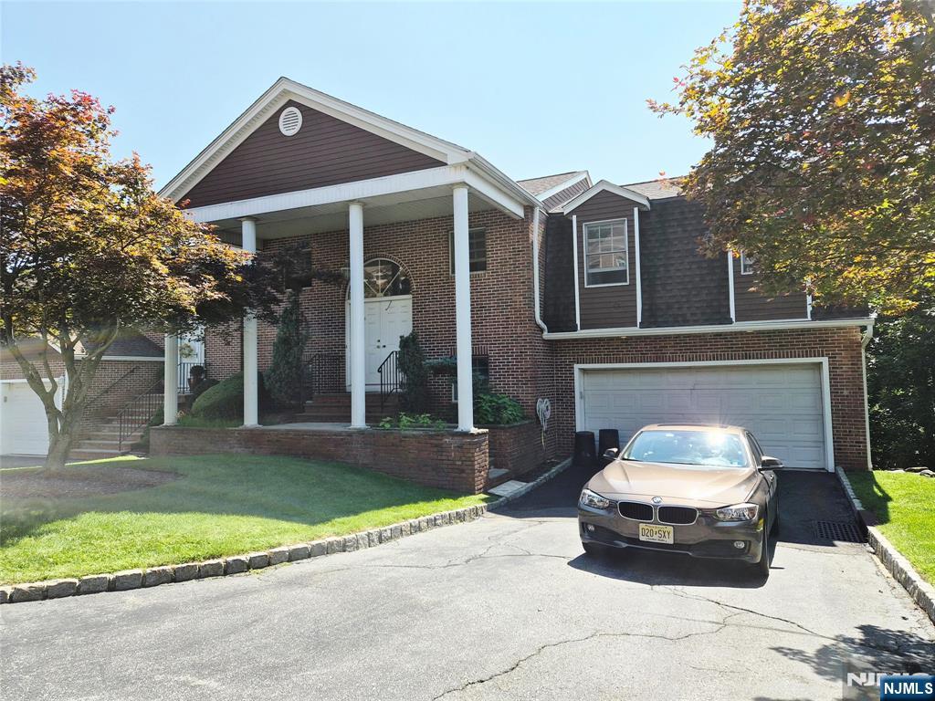 8 Beacon Hill 8 - Photo 2
