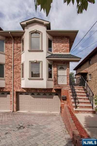 461 BB Lawn Avenue B - Photo 1