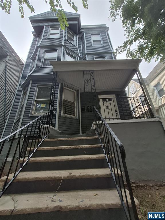 63 S 7th Street - Photo 1