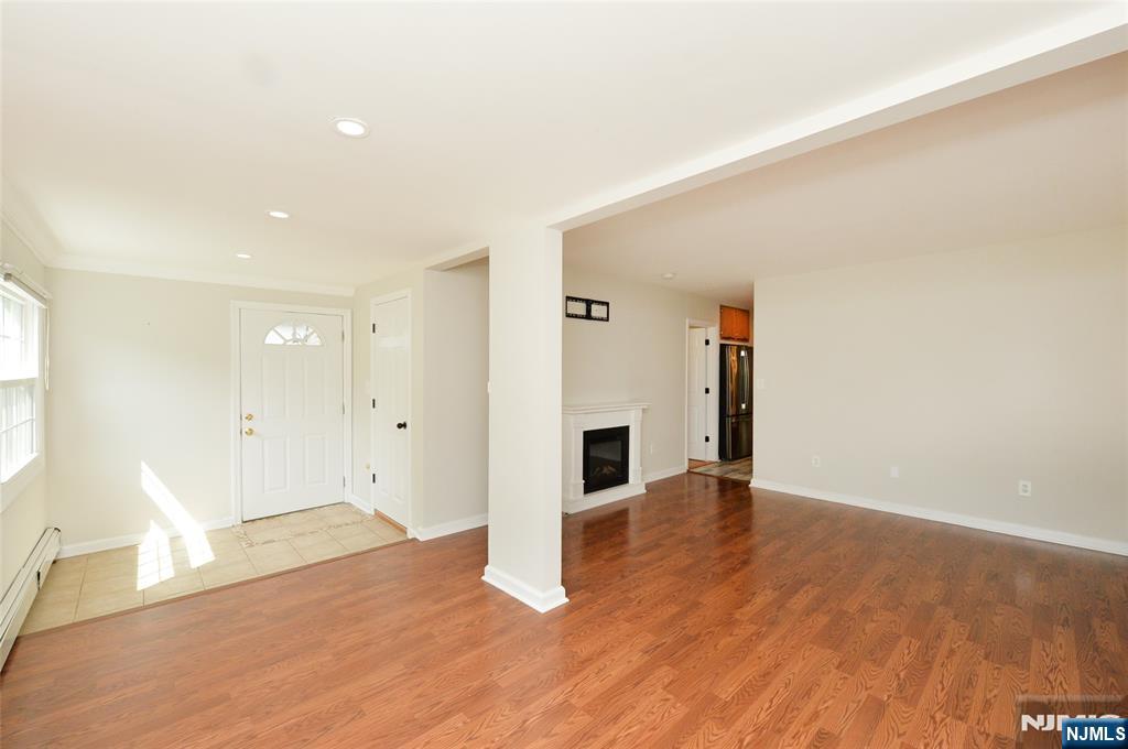 45 Hill Street - Photo 5