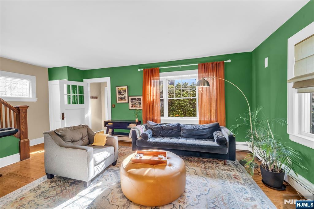 37 Kensington Avenue - Photo 3