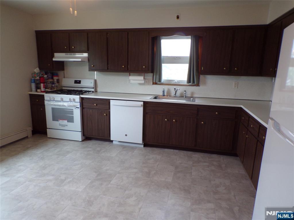 22 John Street 2 - Photo 4