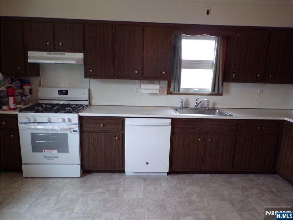 22 John Street 2 - Photo 5