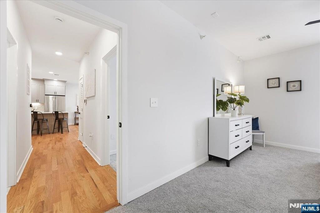 660 Bloomfield Avenue #405