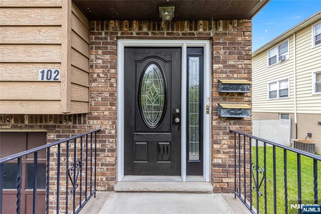 102 Gall Court - Photo 3