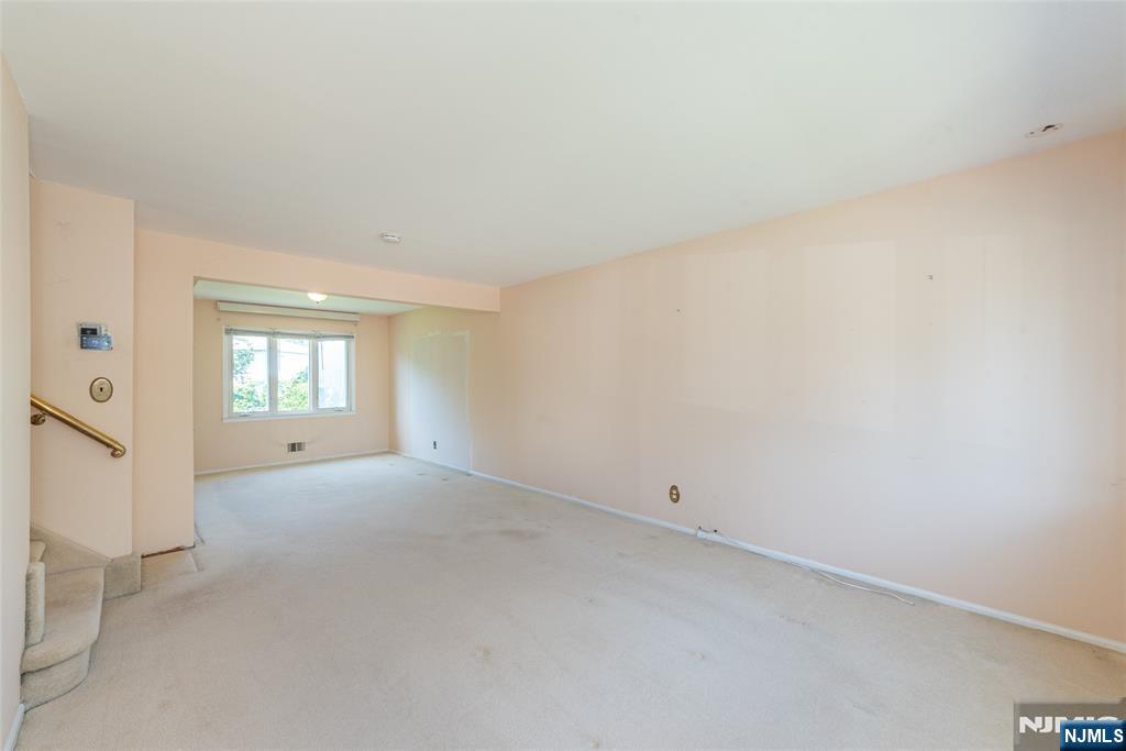 50 Plenge Drive - Photo 3
