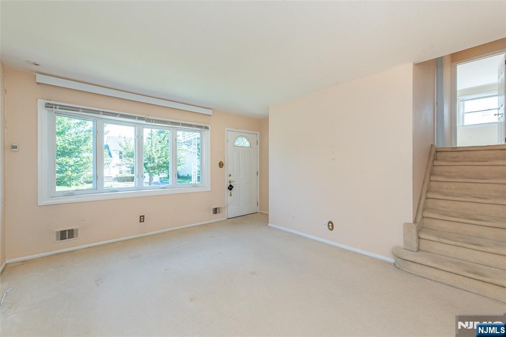 50 Plenge Drive - Photo 4