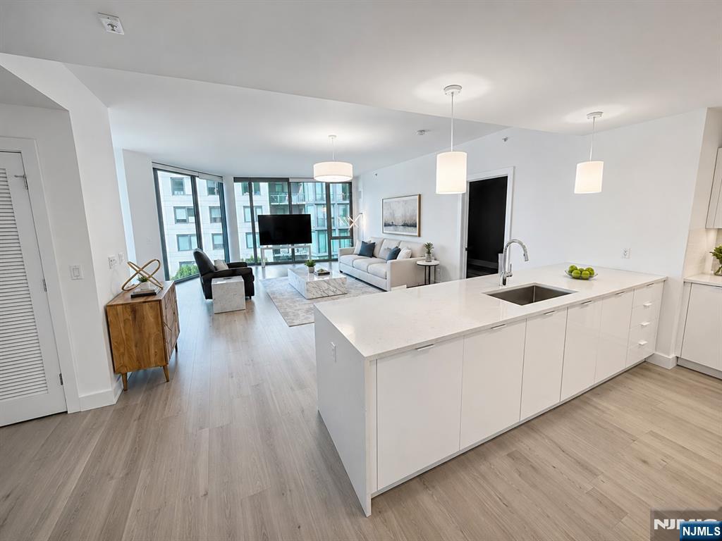 9 Ave At Port Imperial 509 - Photo 4