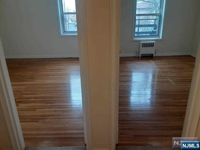 2350 Linwood Avenue 2H - Photo 3