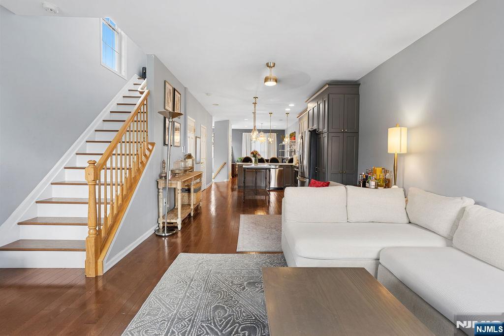 400 Manchester Drive 4071 - Photo 4