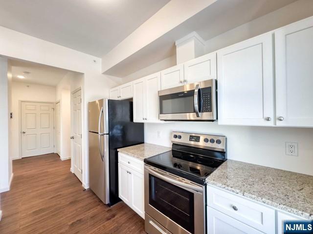103 Johnson Avenue 201 - Photo 3