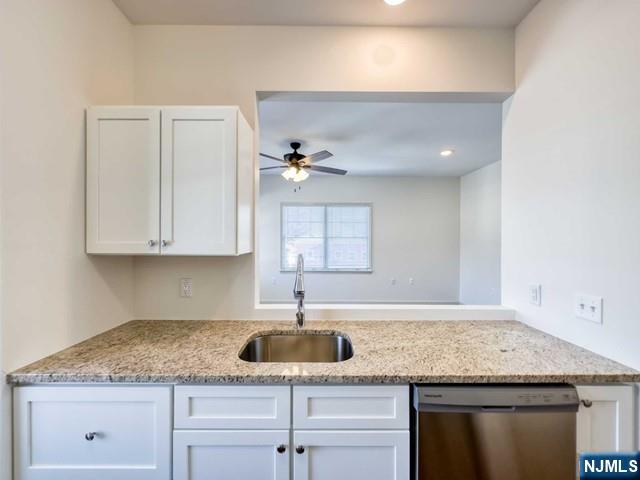103 Johnson Avenue 201 - Photo 4