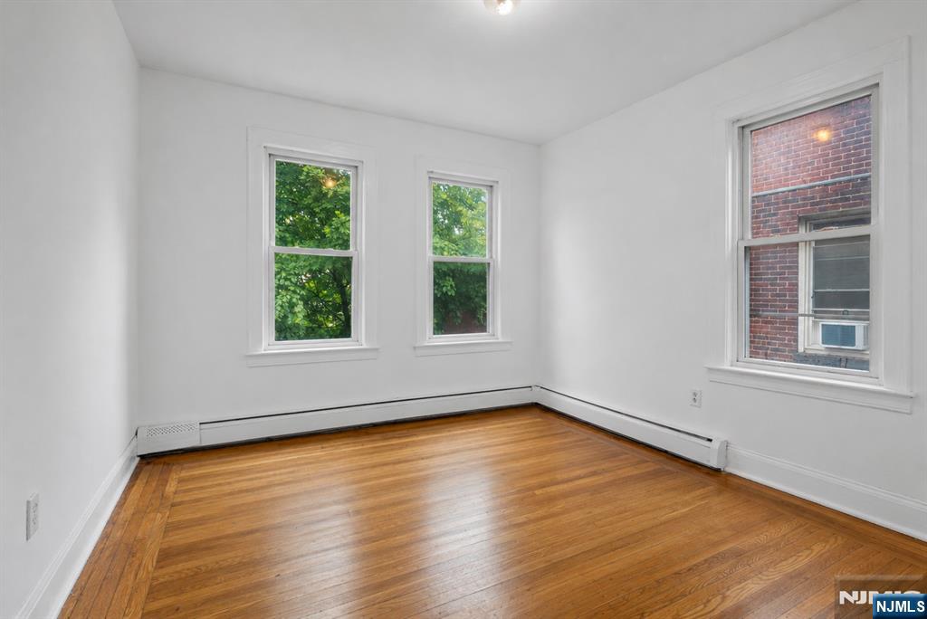 411 S 15th Street - Photo 5