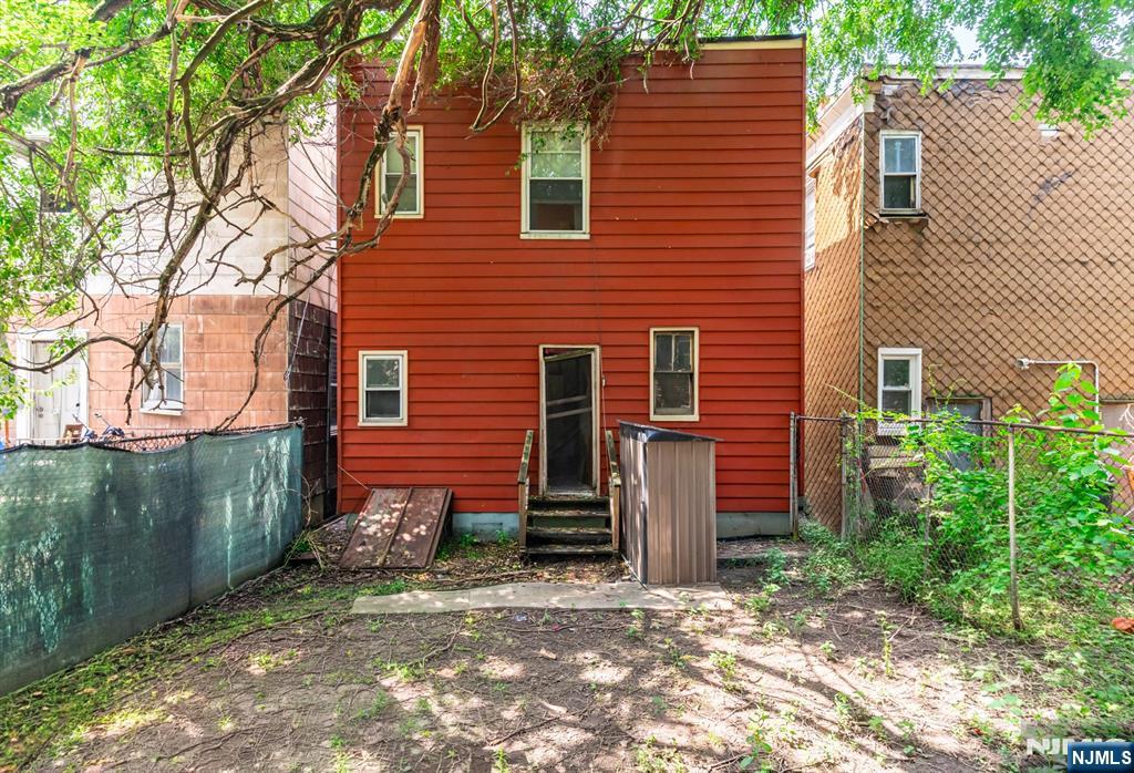 102 Claremont Avenue