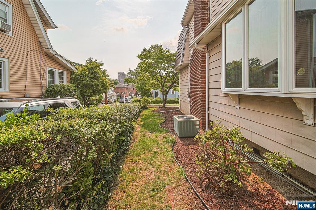 709 Kingsland Avenue - Photo 4