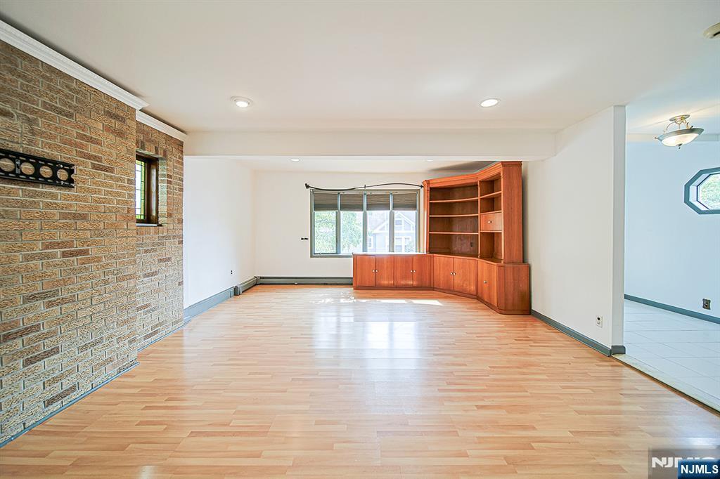 709 Kingsland Avenue - Photo 5