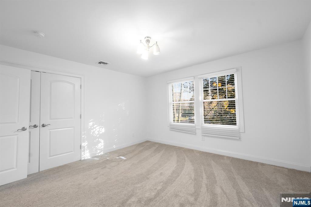 631 Sargent Road