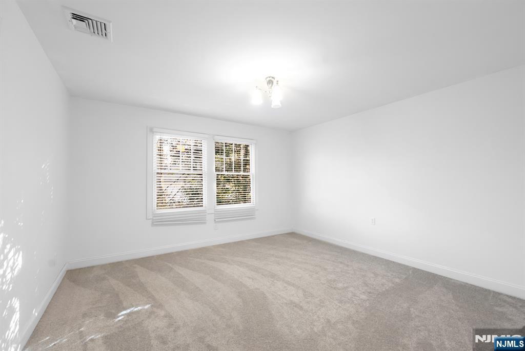 631 Sargent Road