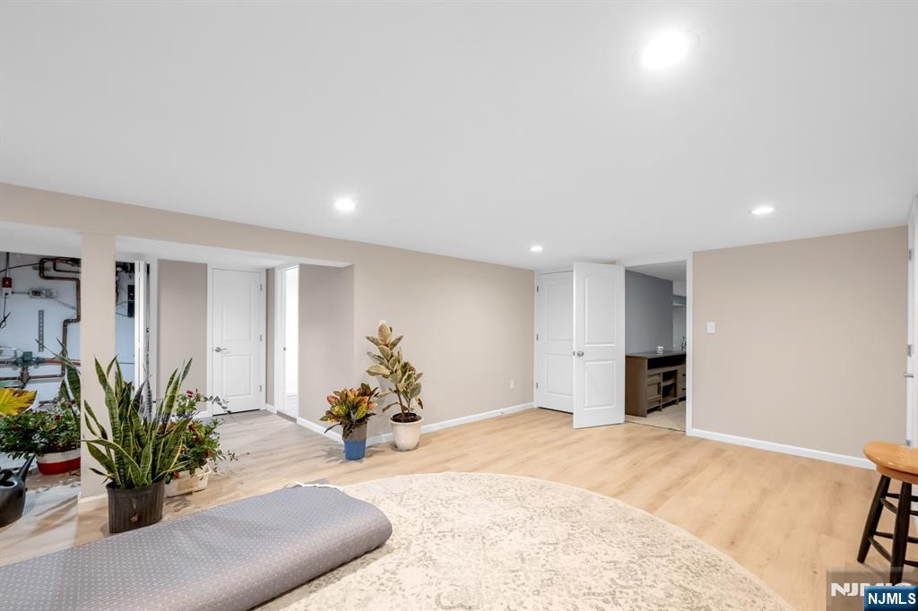 631 Sargent Road