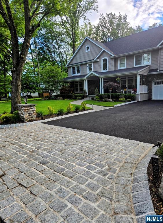 631 Sargent Road