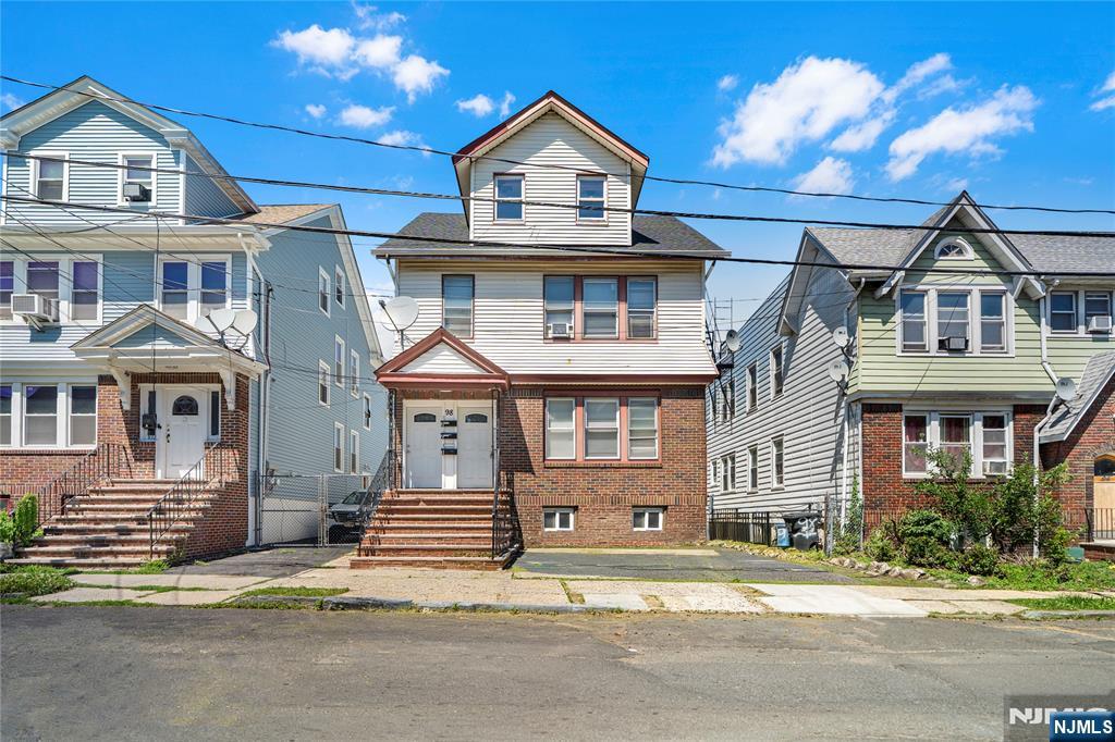 98 Delmar Place - Photo 3