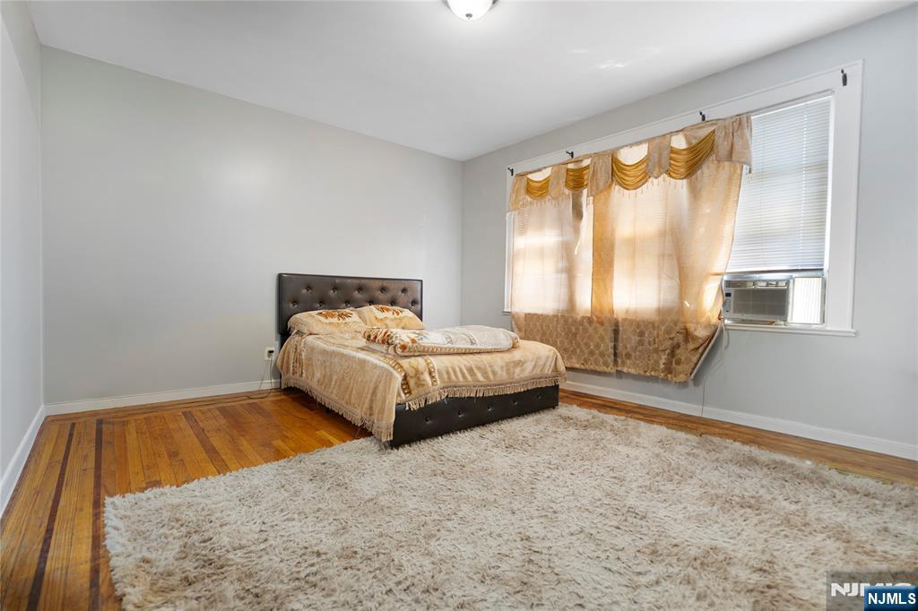 98 Delmar Place