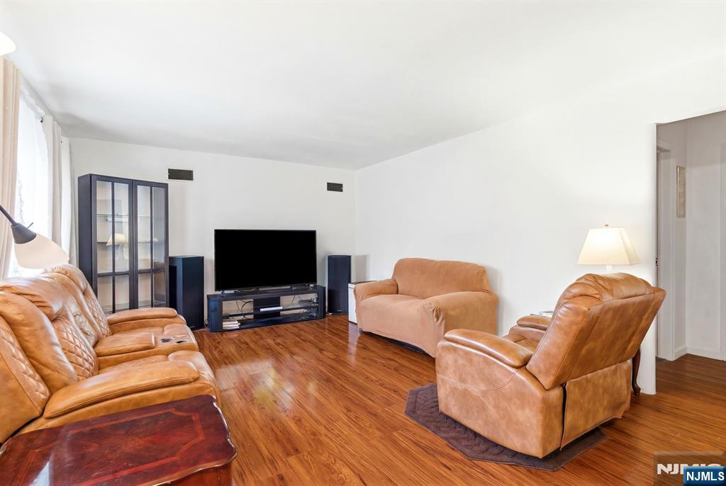 506-508 Irvington Avenue - Photo 5