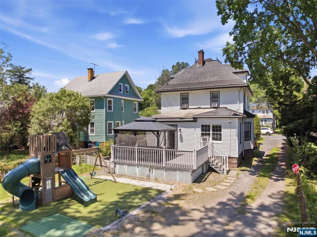 158 Slocum Avenue