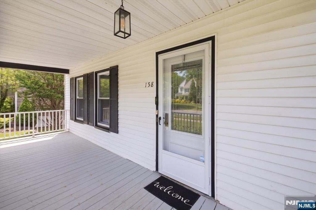158 Slocum Avenue - Photo 5