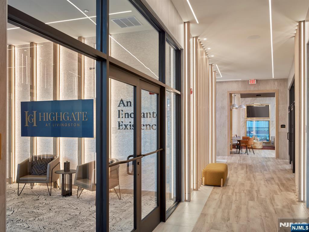 100 Eisenhower Parkway B1 - Photo 3