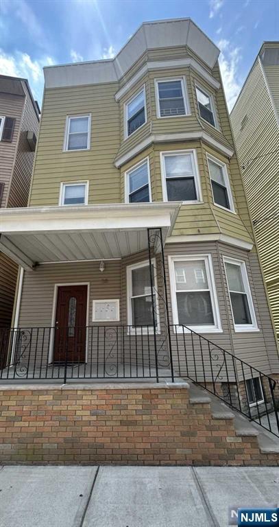 42 Grove Street 1 - Photo 1