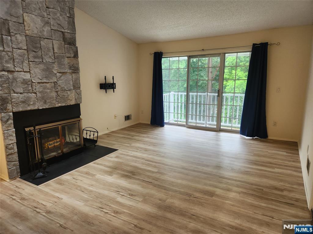 124 Raintree Lane - Photo 2