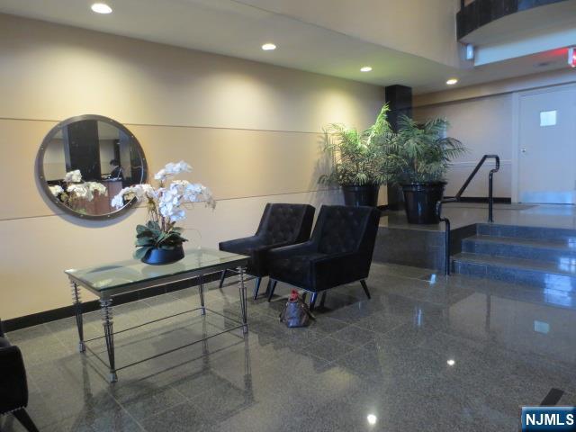 1590 Anderson 2B - Photo 3