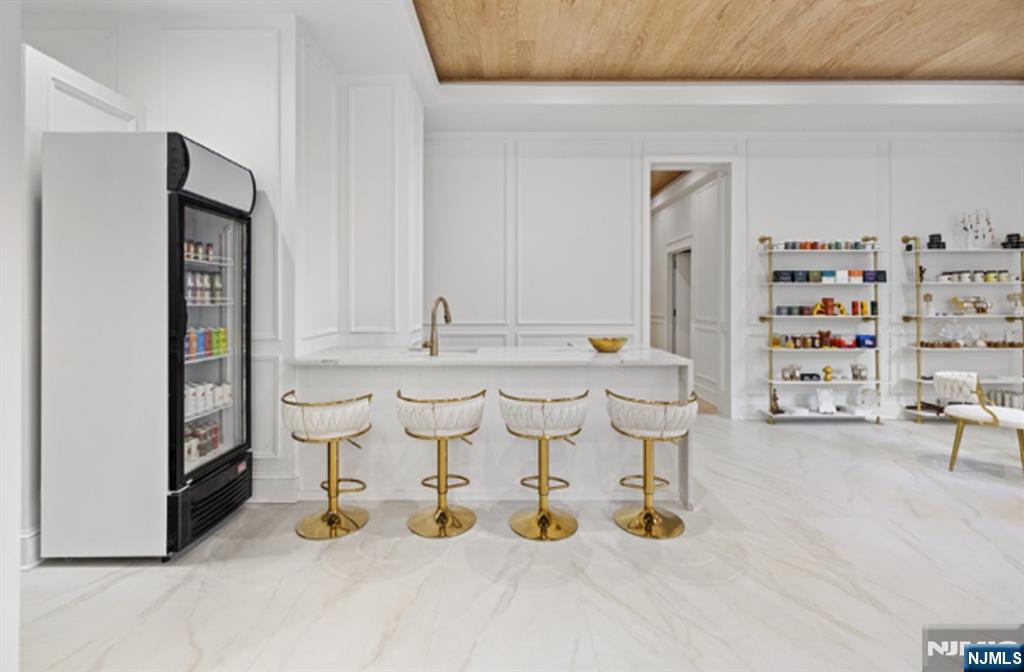 5 Atwood Avenue - Photo 3