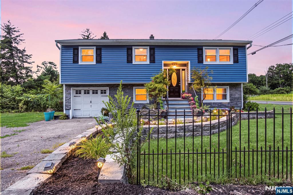 2 Scenic Drive - Photo 2