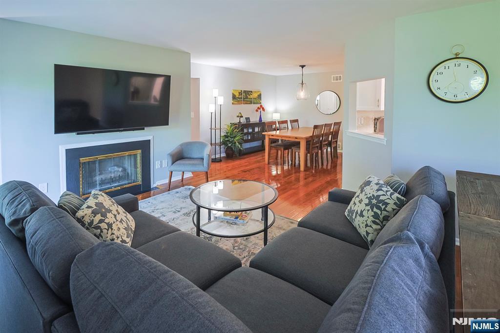 2 Hart Drive - Photo 3