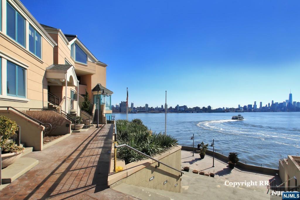 600 Harbor Boulevard #771