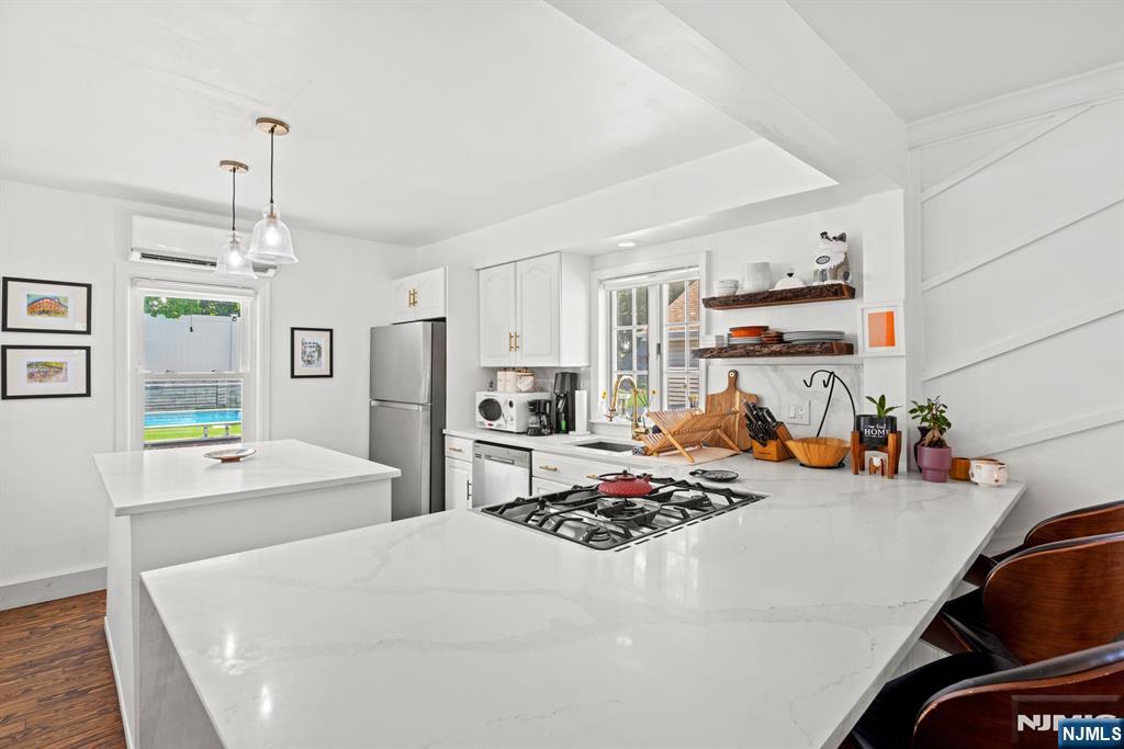 15 Edison Avenue