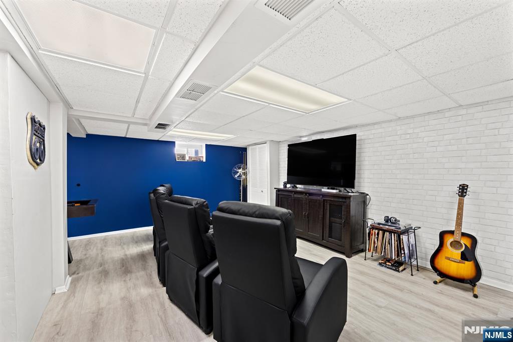 15 Edison Avenue