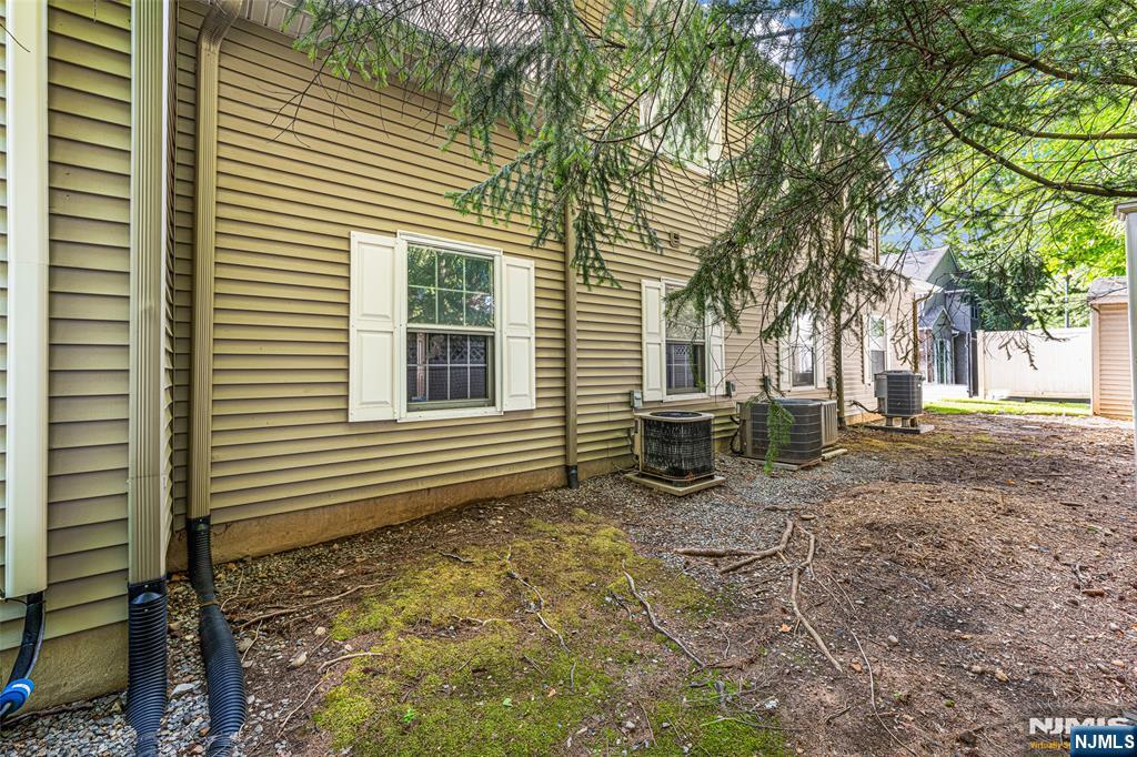 20 Mulford Court C0025 - Photo 4