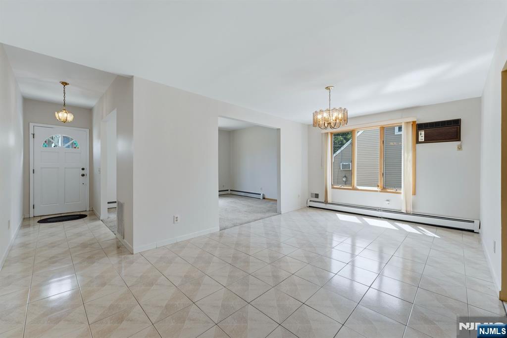 305 Falmouth Avenue - Photo 5