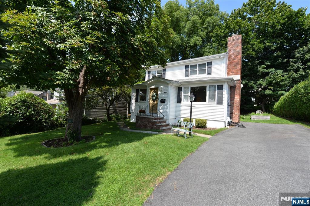 122 Strysko Avenue - Photo 1