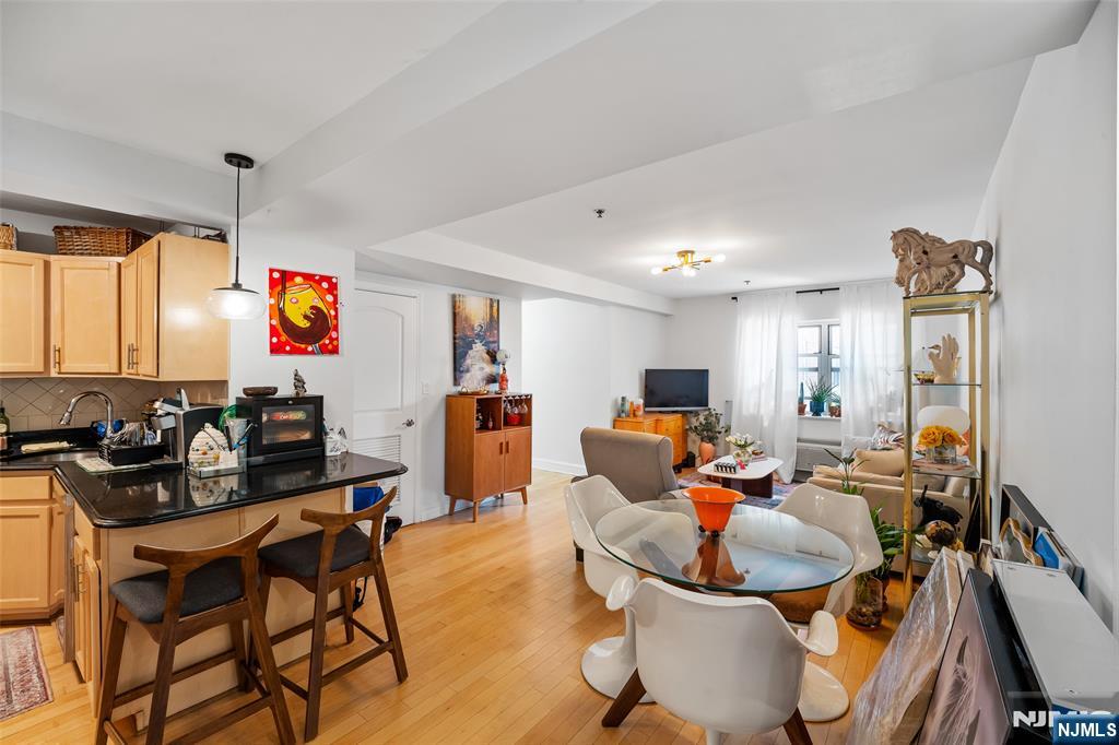70 Munn Avenue 401 - Photo 3
