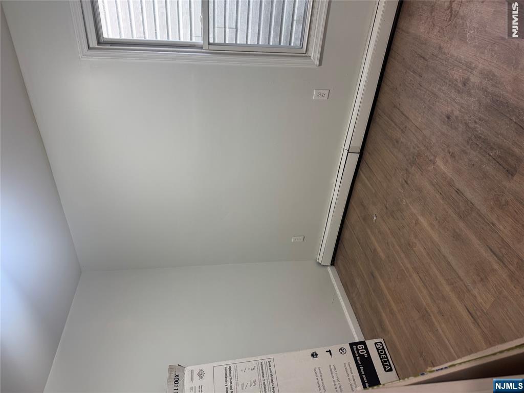482 16th Street - Photo 5
