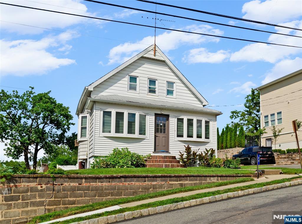 2nd image of 48 Cedarhurst, Woodland Park, NJ 07424 | MLS# 26029455